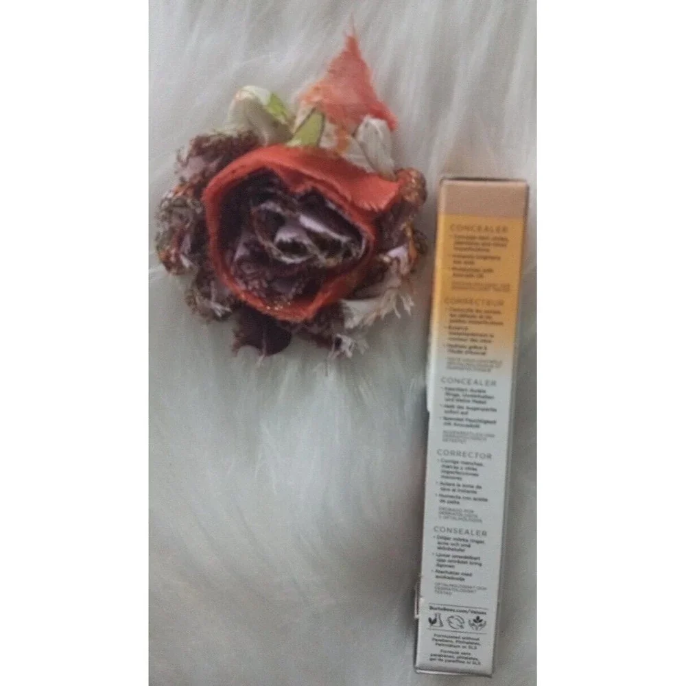 NEW Burt's Bees Concealer Tan #1725 NIB Cosmetics Makeup